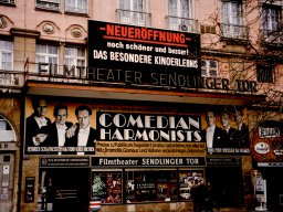 1997.12 Aussenansicht - Comedian Harmonist_3